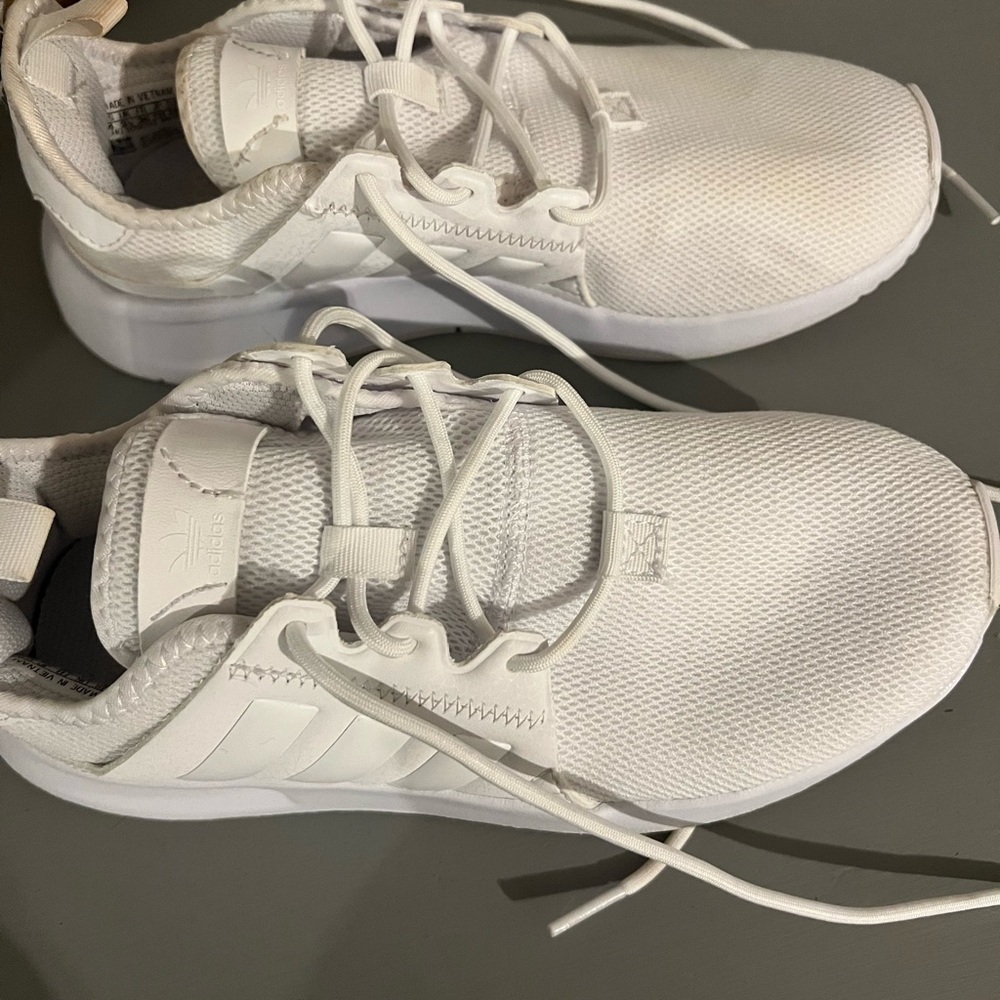 Adidas - Picture 2 of 6